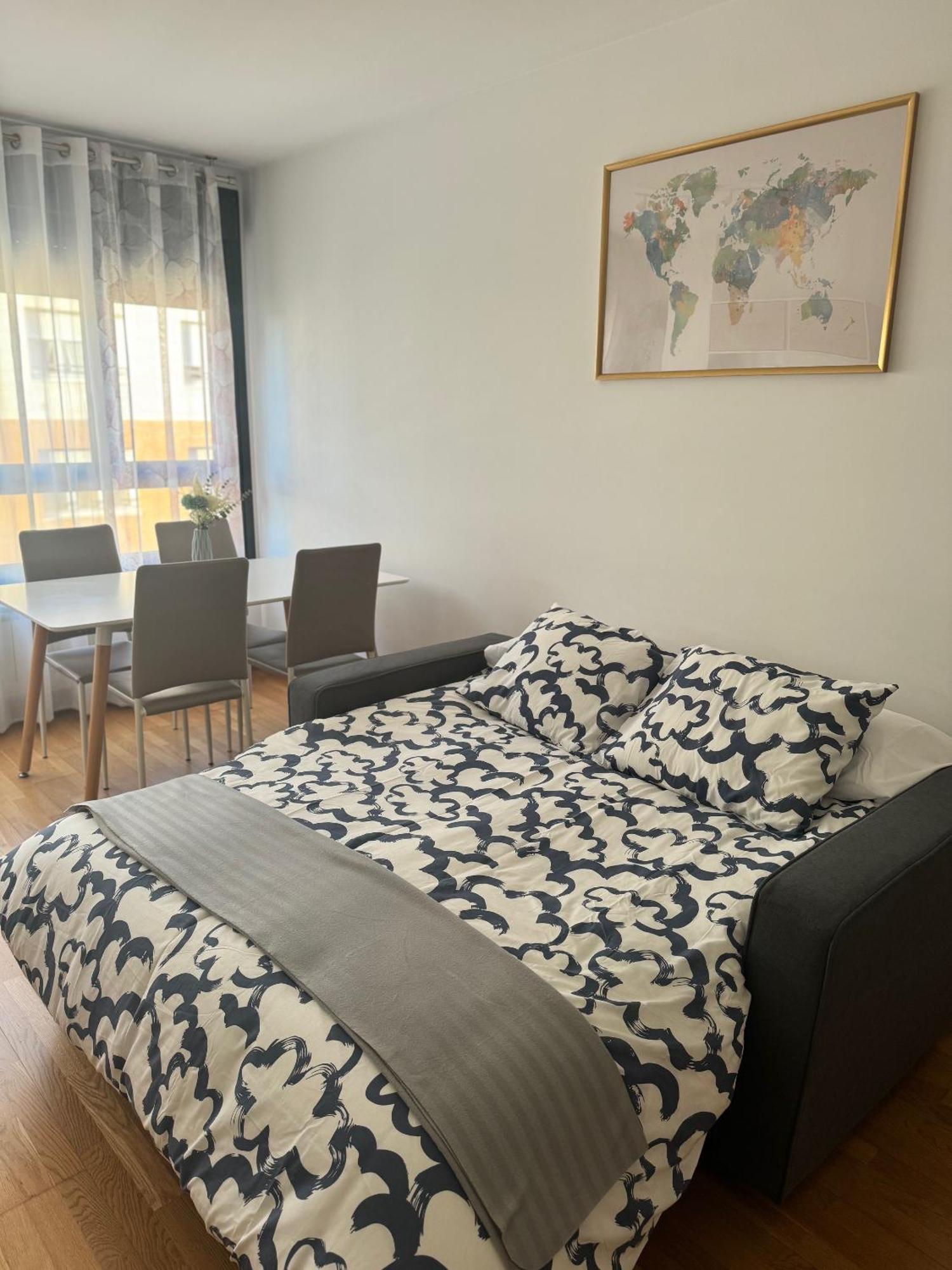 Apartamento En Gijon Con Garaje Y Wifi المظهر الخارجي الصورة